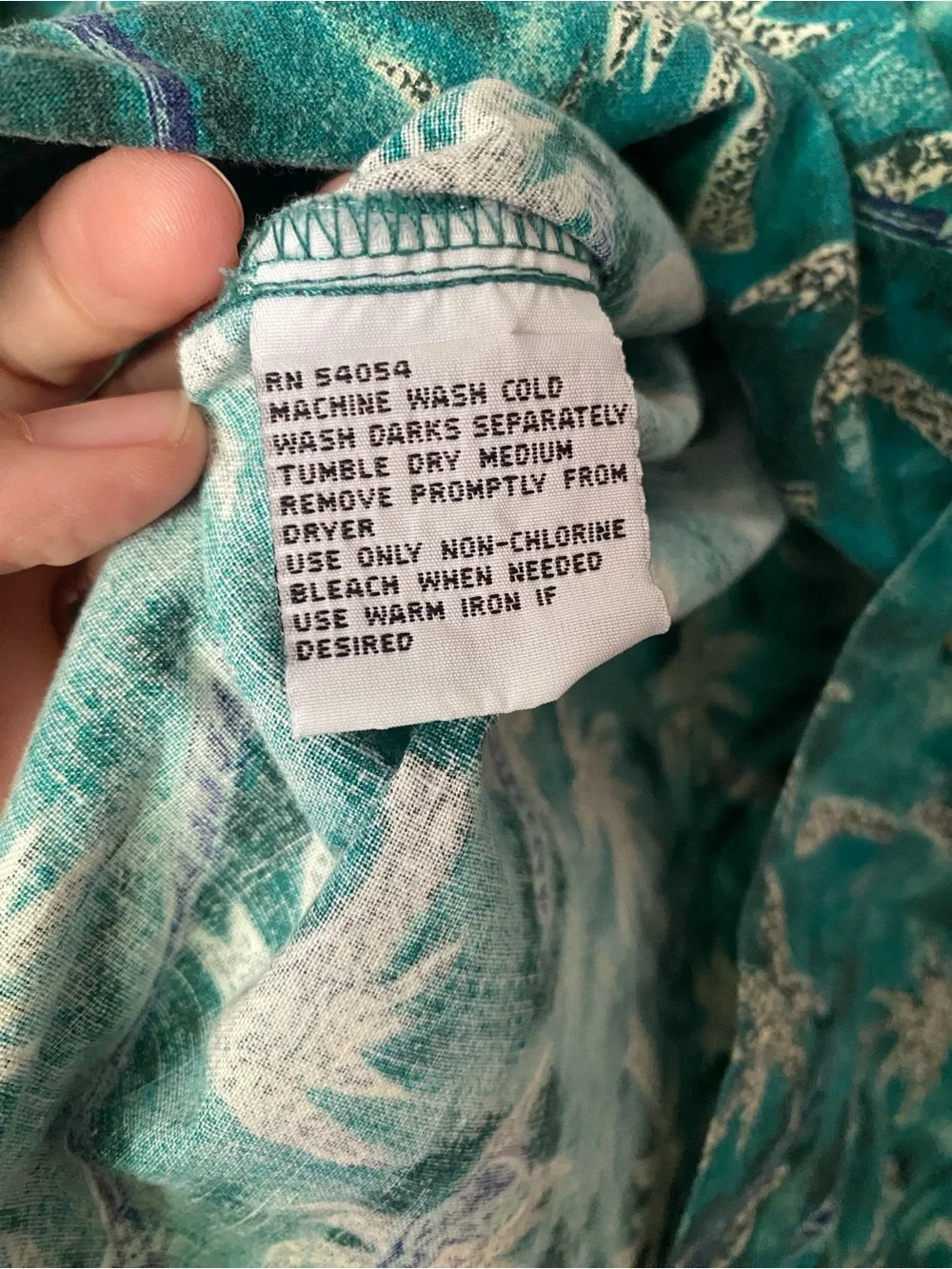 Vintage Bugle Boy Men's Teal Tropical Short-Sleeve Button-Up Shirt - size XL - Picture 7 of 11